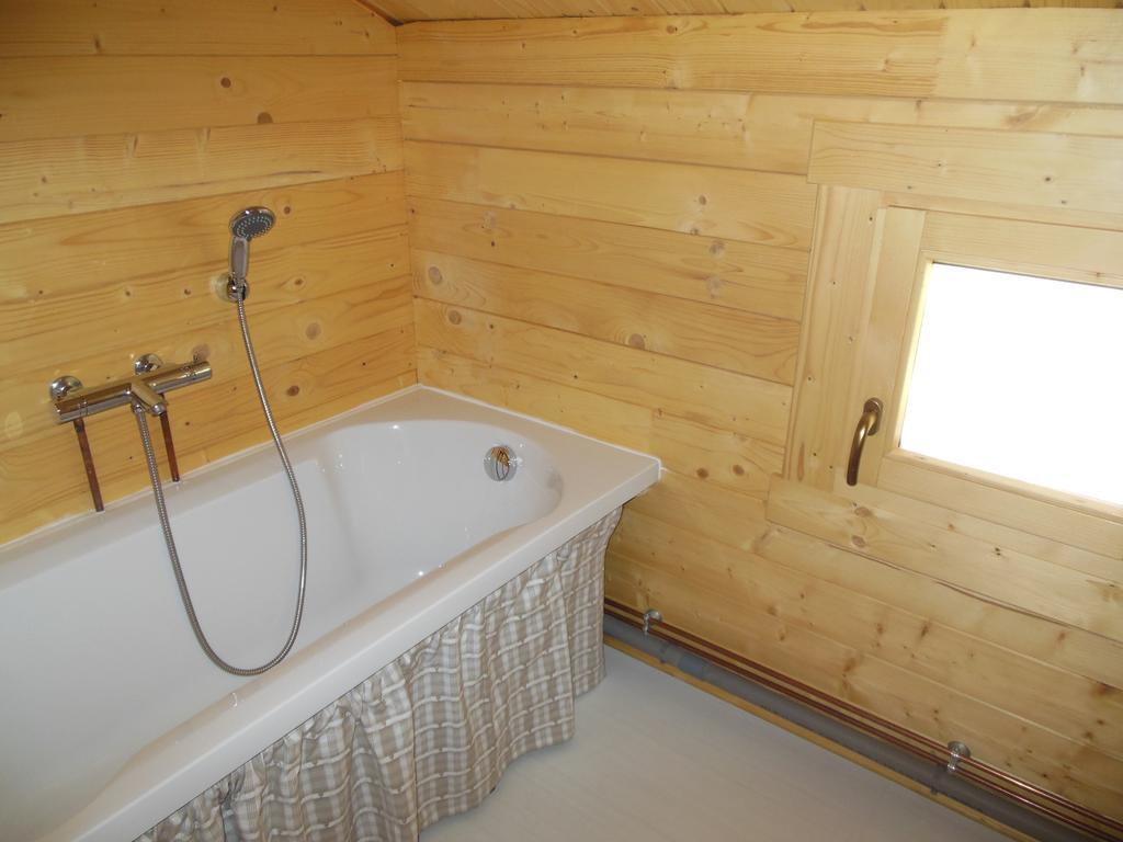 Gites Bon Air Saint-Flour  Kamer foto